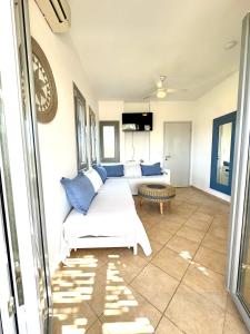 Beachfront House Antiparos St Spiridon beach