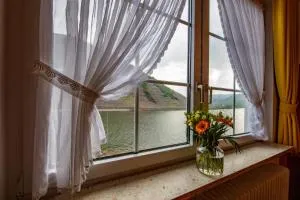 Hotel zum Moselstrand - 布莱