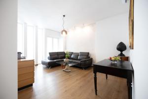 AI 2 G - Luxury Rooms