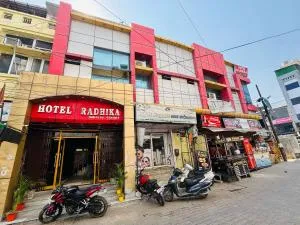 Hotel O Radhika - Kankhal