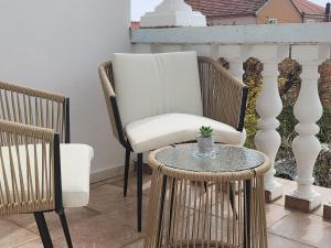 Oleander Apartment 2 in Pakoštane