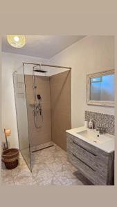 PGL in bucataria mamei- cazare la tara