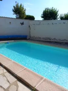 Villa avec piscine proche mer - Parsac