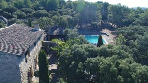 Maisons de vacances Mas traditionnel a Gordes en pleine nature : photos des chambres