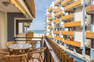 Fantastic beach apartment near Valencia