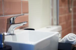 Crows Nest - Near North Bay Beach