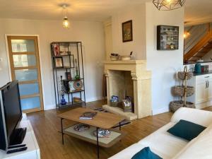 Duplex-Au château ambulant-au bord de la Dordogne