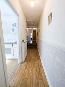 Cozy 2BR Flat Near Twickenham Stadium for Families