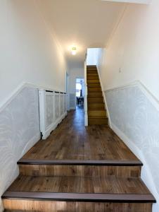 Cozy 2BR Flat Near Twickenham Stadium for Families