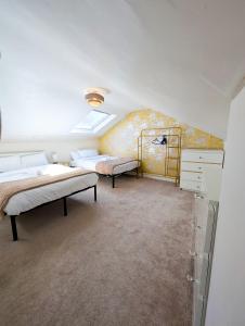 Cozy 2BR Flat Near Twickenham Stadium for Families