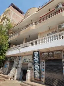 Mego pyramids view inn - Nazlet el Simmân