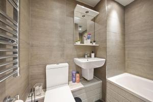 2 BDR, Wembley Stadium, Parking, Family Friendly