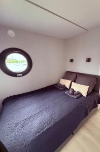 Comfi Winter houseboat Eclipse Monnickendam