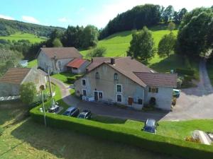 Appartements Charmant appartement a Le Val-d-Ajol avec terrasse : photos des chambres