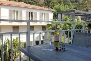 Villa Stella-Jacuzzi, Piscine, Calme-Parking