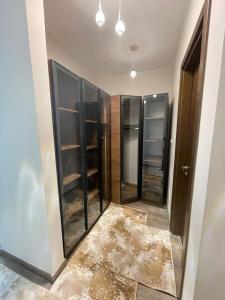 شقة في كومباوند زد ويست الشيخ زايد