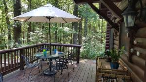 Appalachian Cabin- Trout Stream Firepit Hot Tub