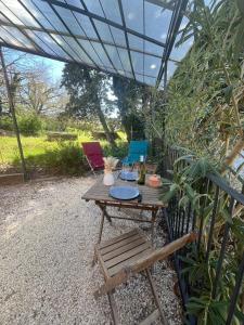 Appartements Studio cosy avec climatisation et terrasse : photos des chambres