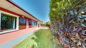 Villa Arcoiris By Bookinggardalake