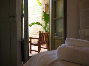 Ochre Dream, Beach front & Sunset villa Naousa