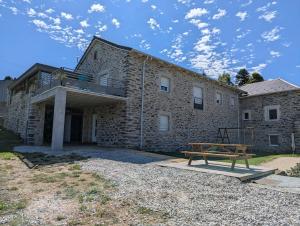 Maisons de vacances Gite La grange de Louis SPA et SAUNA : photos des chambres