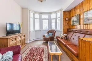 GuestReady - Relaxing Finchley retreat with garden - 亨顿
