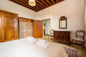 Ca San Trovaso by Sarlux