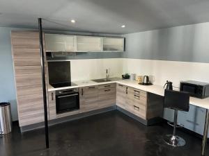 Spacieux appartement près de Sancheville – 120 m² avec douche