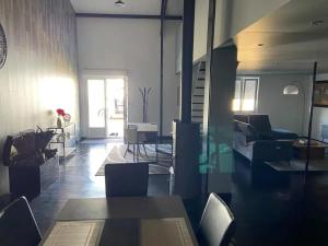 Spacieux appartement près de Sancheville – 120 m² avec douche