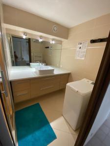 T4-72 m2 Vue Panoramique - 200 m de la plage - Etage 5 avec Ascenseur -6 pers max