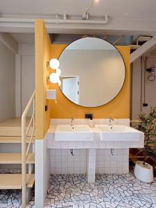 Au Luna Bangkok Hostel