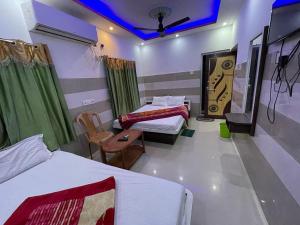 Hotel Maa Durga Guest House Near Beach