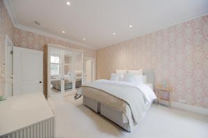 Lovely 2 Bedroom Flat in the Heart of Kensington