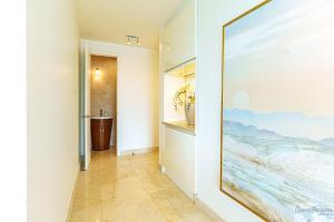 18A Perfect 2 Bedroom with Ocean and Jungle Views