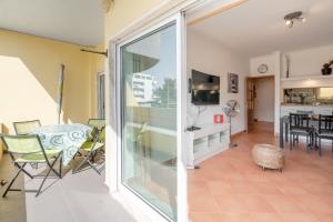 Lagos-Piscine et mer- Condominio do Mar