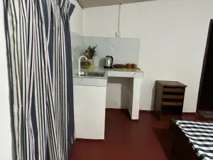 Gleeful Hostel - 卡尔皮蒂耶