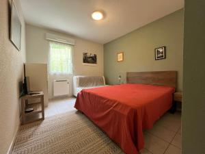Appartement familial avec piscine, wifi et parking - FR-1-498-104