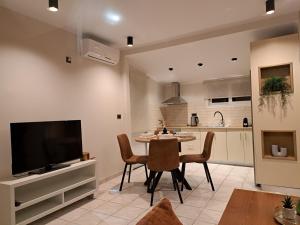 Solomos family house