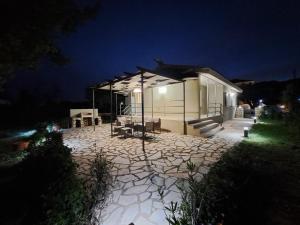 Solomos family house