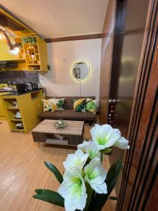 Golden Poppy Cozy Condo