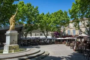 Appartement Centre Ville SAINT CYR SUR MER - Saint-Côme