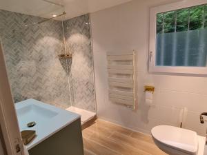 Maisons de vacances Charme & Confort a Prefailles Piscine,Plage,Calme : photos des chambres