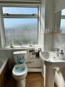 Gorgeous Full Home in Edinburgh