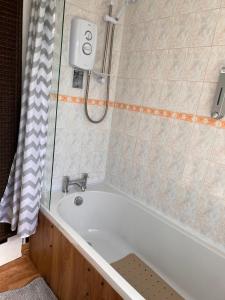 Gorgeous Full Home in Edinburgh