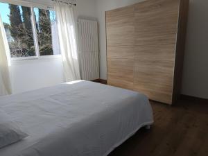 Appartements Appartement T4 a l-etage d-une villa avec piscine et jardin : photos des chambres