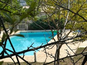 Appartements Appartement T4 a l-etage d-une villa avec piscine et jardin : photos des chambres