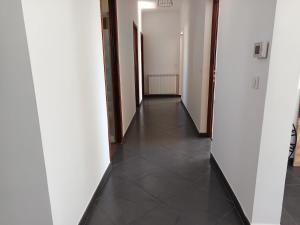 Appartements Appartement T4 a l-etage d-une villa avec piscine et jardin : photos des chambres