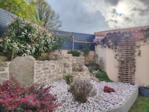 Maisons d'hotes la ROCHE MOLIVE : photos des chambres