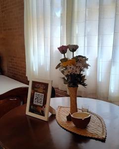 Chalé Harmonia Experiência Afetiva em Caconde