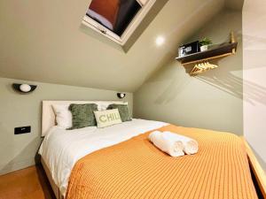 Hackney Central Studios - NO 19 - Vibrant City Getaway